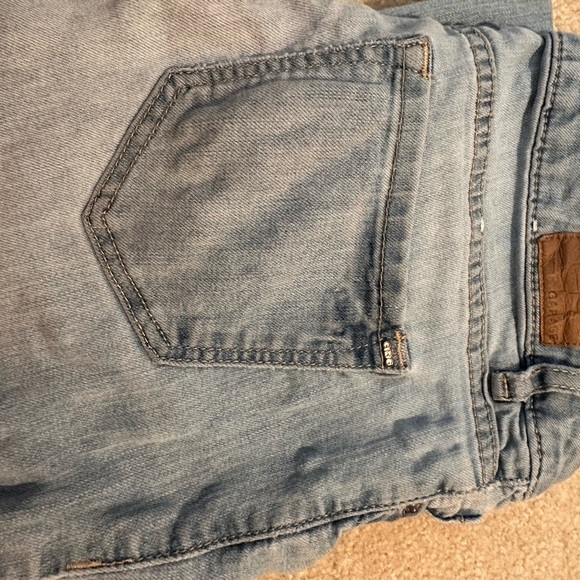 Garage Women’s Skinny Jeans | Size 5 | Light Wash High Rise Denim - Picture 5 of 6